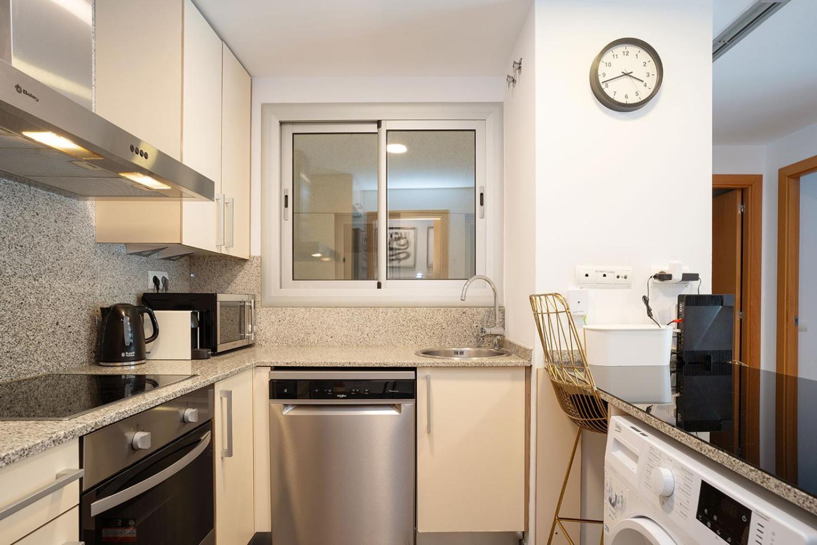 Modern Apartment Near Pl. Espana バルセロナ エクステリア 写真